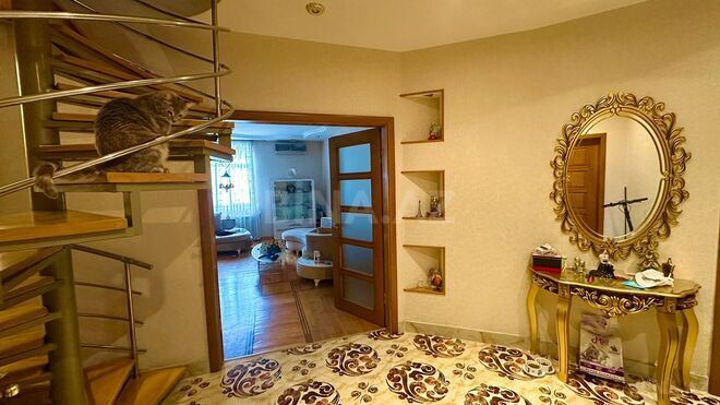 Продаётся 5-комн. новостройка 200 м², м. Низами, photo 1 from 13