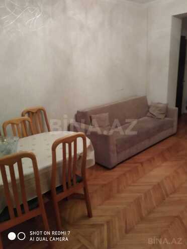 Продаётся 2-комн. вторичка 45 м², м. Нариман Нариманов, photo 1 from 8
