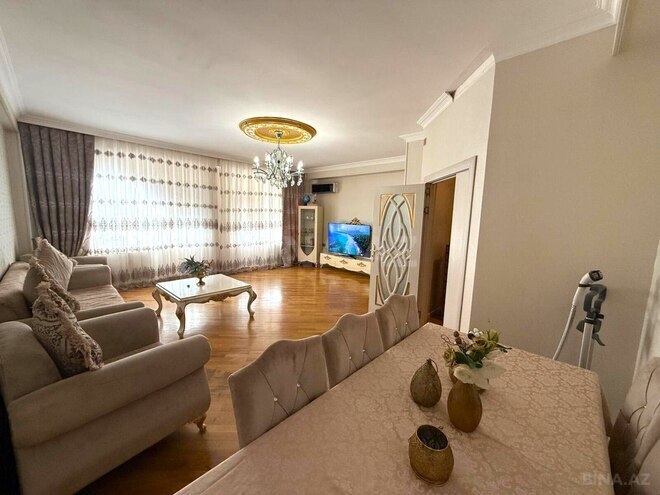 Продаётся 4-комн. новостройка 135 м², м. Иншаатчылар, photo 1 from 27