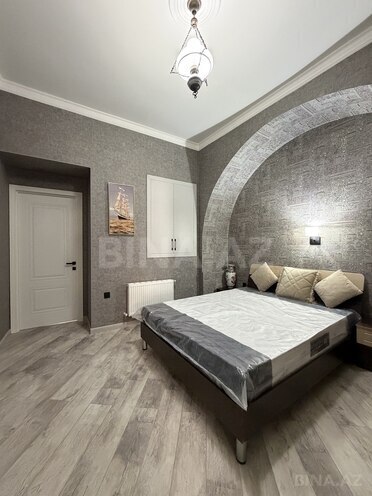 Сдаётся 2-комн. вторичка 55 м², м. Сахил, photo 1 from 15