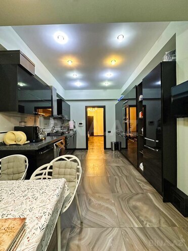 Satılır 3 otaqlı yeni tikili 147 m², Nizami m., photo 8 from 12