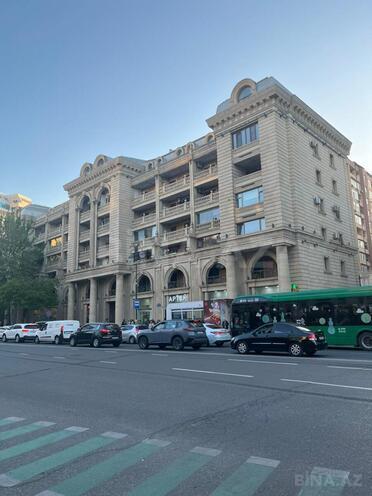 Satılır 2 otaqlı köhnə tikili 40 m², Nizami m., photo 3 from 7