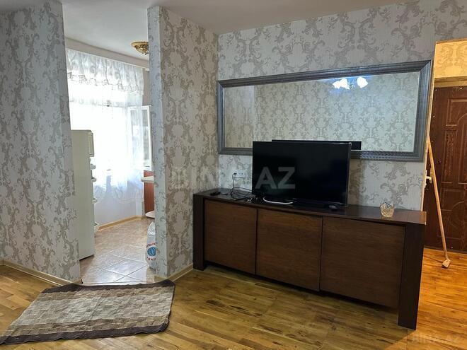 Сдаётся 1-комн. вторичка 40 м², м. Низами, photo 13 from 18