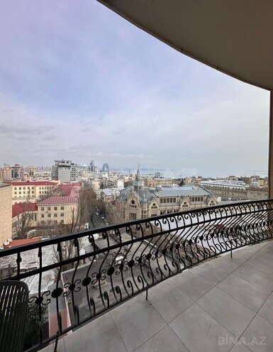 Сдаётся 3-комн. новостройка 140 м², м. Ичеришехер, photo 3 from 18