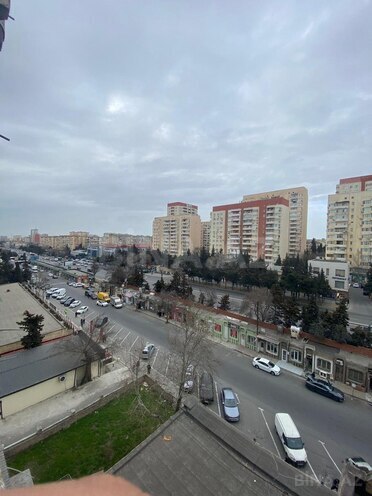 Satılır 2 otaqlı köhnə tikili 70 m², Xalqlar Dostluğu m., photo 5 from 11