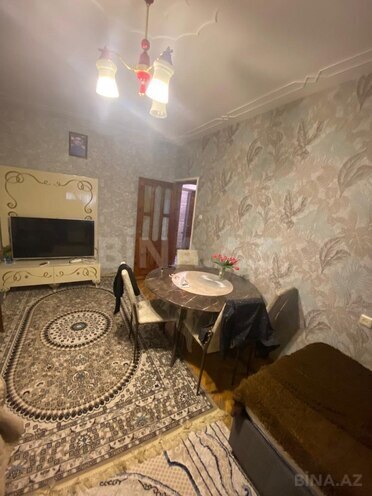 Satılır 2 otaqlı köhnə tikili 70 m², Xalqlar Dostluğu m., photo 3 from 11
