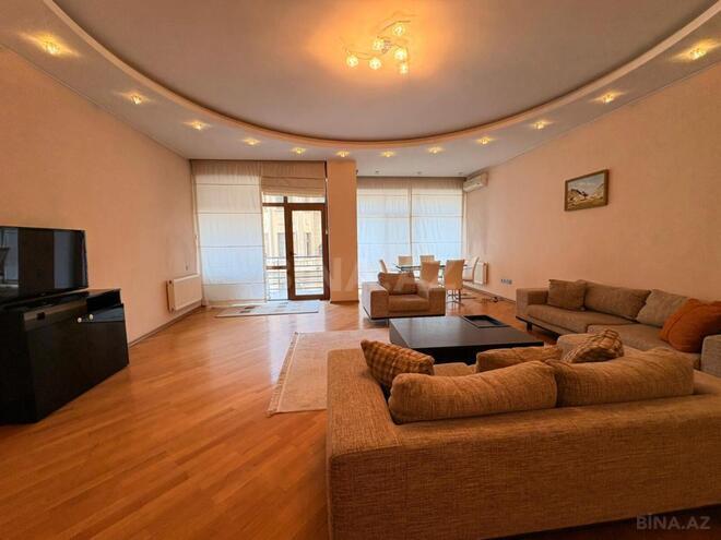 Satılır 3 otaqlı yeni tikili 140 m², 28 May m., photo 3 from 25