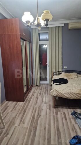 Сдаётся 1-комн. вторичка 50 м², м. Элмляр Академиясы, photo 1 from 9
