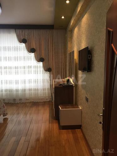 Продаётся 3-комн. новостройка 110 м², м. Нефтчиляр, photo 3 from 17