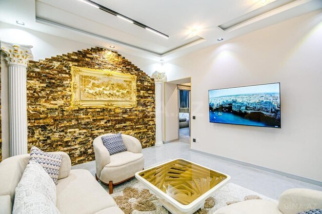 Satılır 4 otaqlı köhnə tikili 110 m², Sahil m., photo 4 from 23