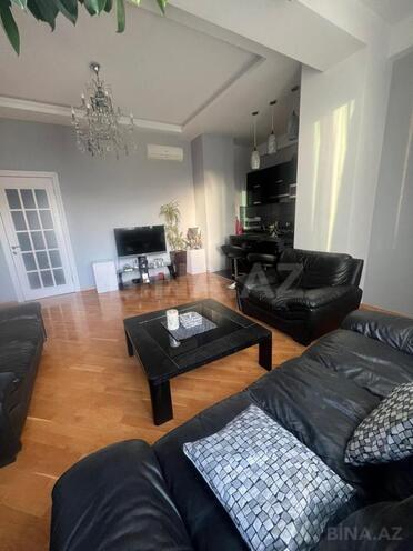 Сдаётся 3-комн. новостройка 90 м², м. Ичеришехер, photo 3 from 11