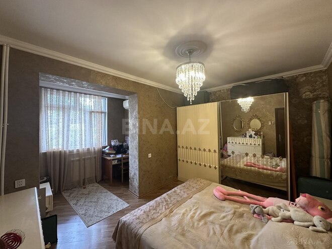 Satılır 3 otaqlı köhnə tikili 65 m², Xalqlar Dostluğu m., photo 6 from 18