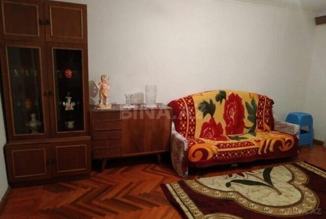 Сдаётся 2-комн. вторичка 45 м², м. Иншаатчылар, photo 1 from 7
