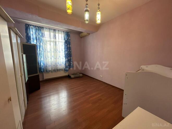 Продаётся 3-комн. новостройка 137 м², м. Низами, photo 7 from 10