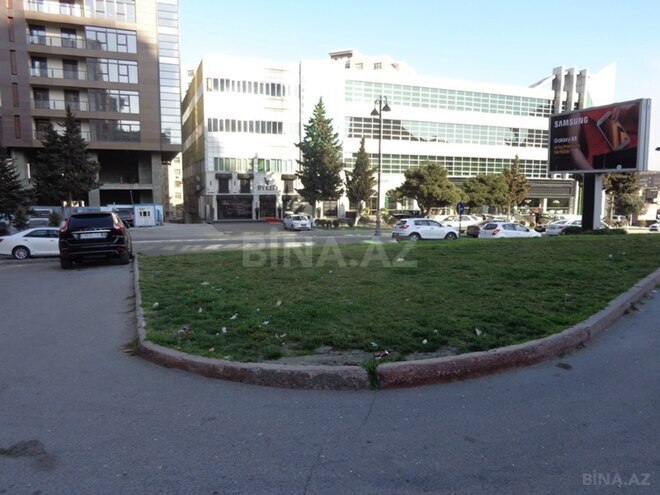 Продаётся 1-комн. вторичка 40 м², м. Элмляр Академиясы, photo 15 from 20