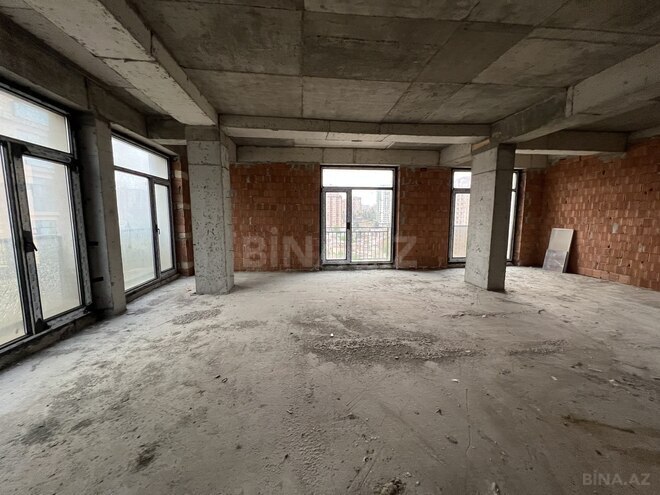 Продаётся 4-комн. новостройка 158 м², м. Низами, photo 12 from 13