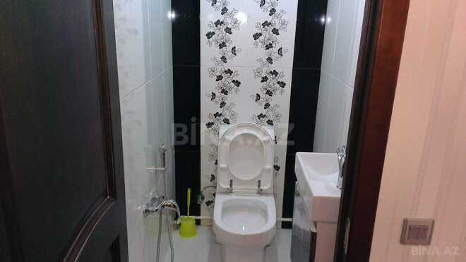 Продаётся 3-комн. вторичка 75 м², м. Низами, photo 11 from 14