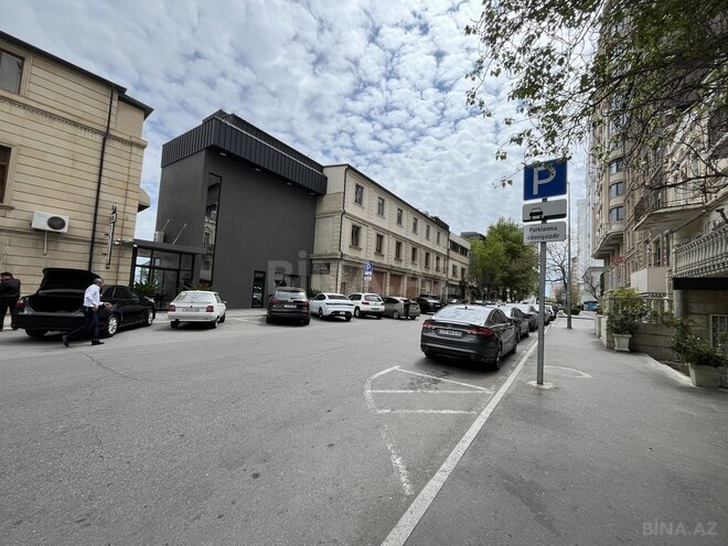 Satılır 1 otaqlı köhnə tikili 40 m², Bayıl q., photo 1 from 7