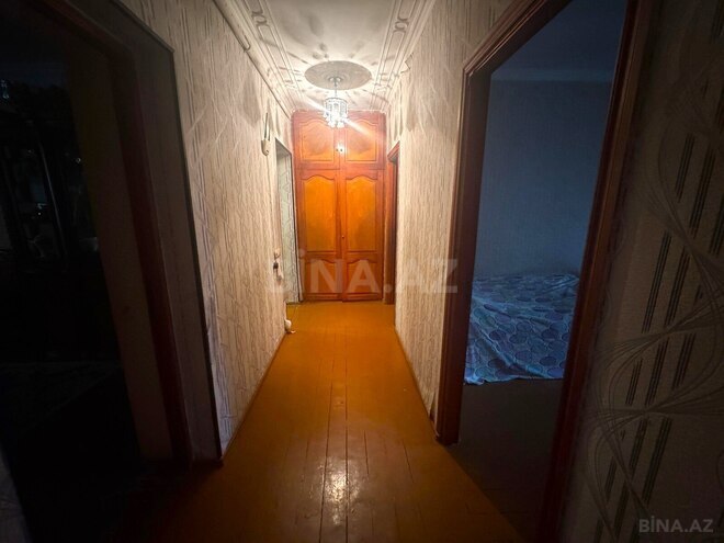Satılır 4 otaqlı köhnə tikili 110 m², Xalqlar Dostluğu m., photo 11 from 14
