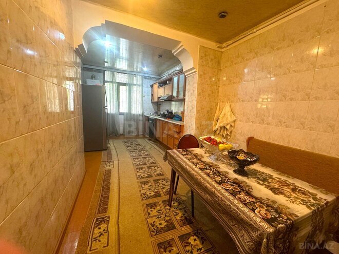 Satılır 4 otaqlı köhnə tikili 110 m², Xalqlar Dostluğu m., photo 7 from 14