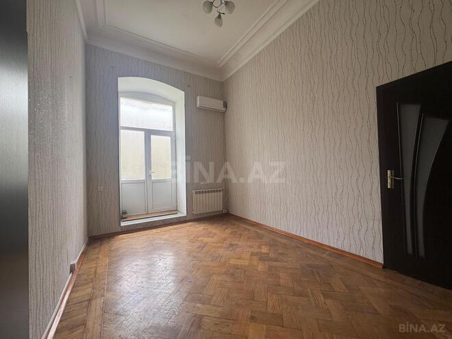 Продаётся 6-комн. вторичка 160 м², м. Ичеришехер, photo 7 from 22