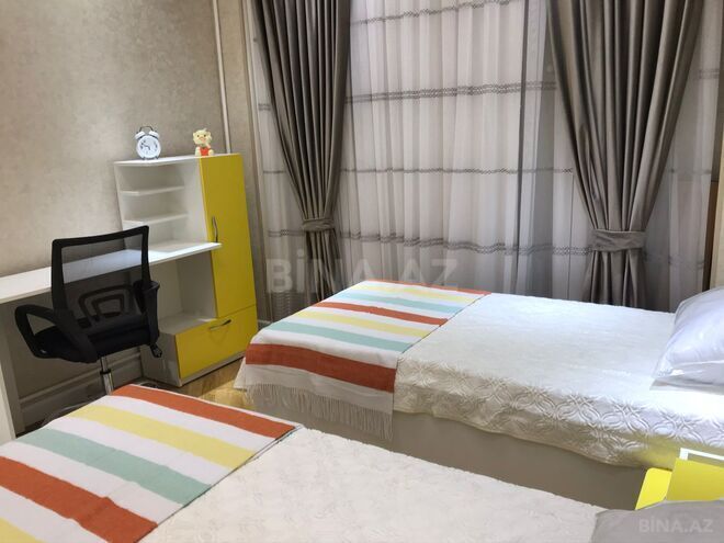 İcarəyə verilir 3 otaqlı yeni tikili 110 m², 8 Noyabr m., photo 21 from 32