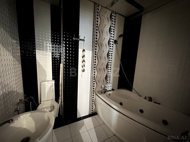 Продаётся 3-комн. новостройка 126 м², м. Низами, photo 8 from 11