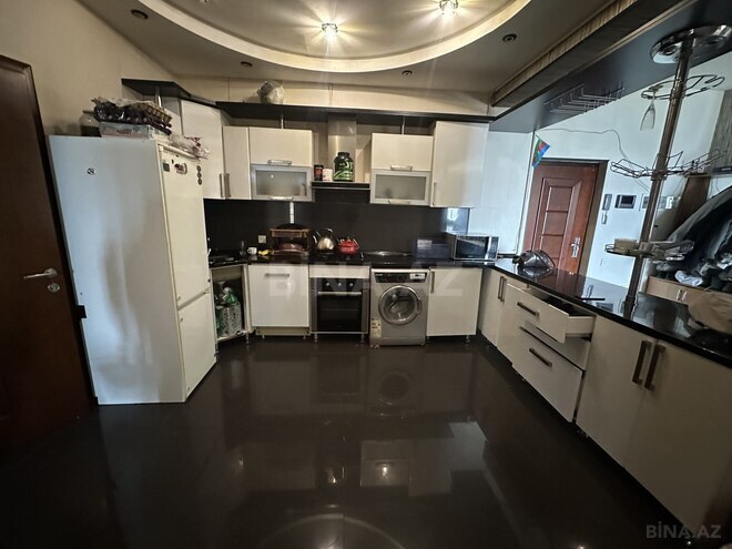 Продаётся 3-комн. новостройка 126 м², м. Низами, photo 7 from 11