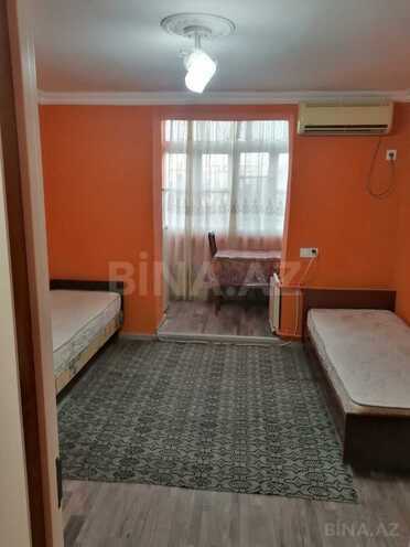 Сдаётся 1-комн. вторичка 30 м², м. Элмляр Академиясы, photo 1 from 8