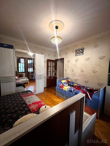 Satılır 5 otaqlı köhnə tikili 130 m², Yasamal r., photo 8 from 22