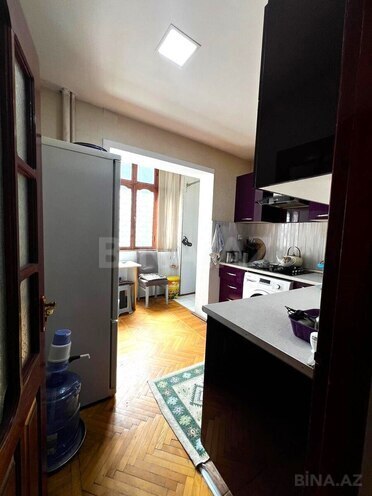 Satılır 5 otaqlı köhnə tikili 130 m², Yasamal r., photo 10 from 22