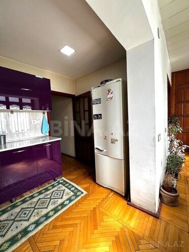Satılır 5 otaqlı köhnə tikili 130 m², Yasamal r., photo 13 from 22