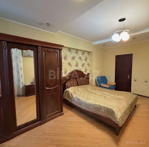 Продаётся 4-комн. новостройка 145 м², м. 8 ноября, photo 10 from 13