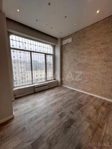 Сдаётся 15-комн. офис 580 м², м. Элмляр Академиясы, photo 4 from 20