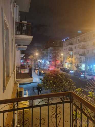 Продаётся 3-комн. вторичка 78 м², м. 28 мая, photo 1 from 10