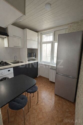 Продаётся 3-комн. вторичка 70 м², м. Элмляр Академиясы, photo 11 from 17