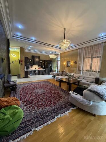 Продаётся 4-комн. новостройка 200 м², м. Низами, photo 1 from 17