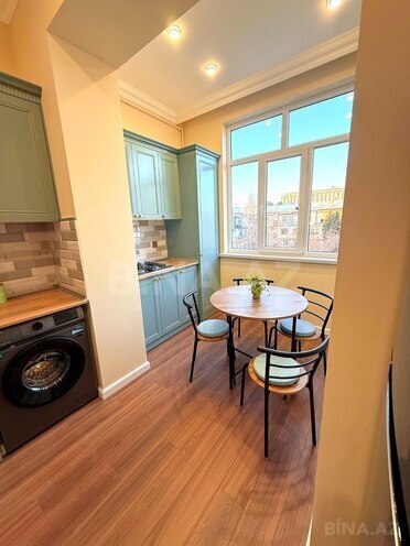 Продаётся 2-комн. вторичка 65.5 м², м. Элмляр Академиясы, photo 21 from 28