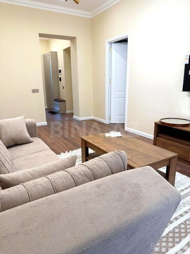 Продаётся 2-комн. вторичка 65.5 м², м. Элмляр Академиясы, photo 9 from 28