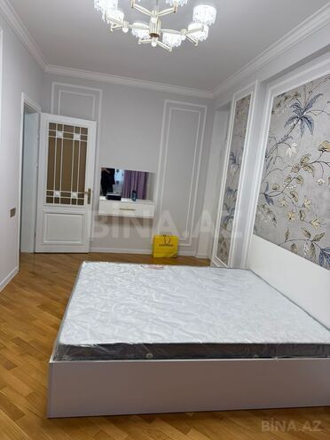 Сдаётся 3-комн. новостройка 103 м², м. Ази Асланов, photo 12 from 17
