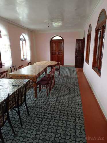 Продаётся 7-комн. дом/дача 151 м², photo 1 from 8