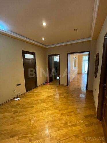 Satılır 3 otaqlı yeni tikili 165 m², 28 May m., photo 17 from 29