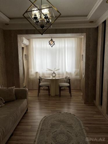 Satılır 2 otaqlı köhnə tikili 55 m², Memar Əcəmi m., photo 3 from 16