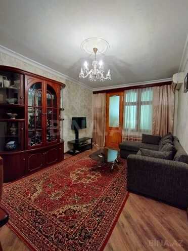 Продаётся 2-комн. вторичка 45 м², м. Элмляр Академиясы, photo 9 from 17