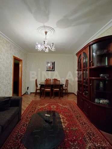 Продаётся 2-комн. вторичка 45 м², м. Элмляр Академиясы, photo 1 from 17