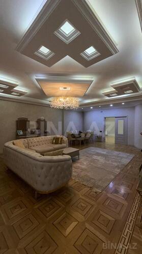 Продаётся 4-комн. новостройка 247 м², Насиминский  р., photo 1 from 11