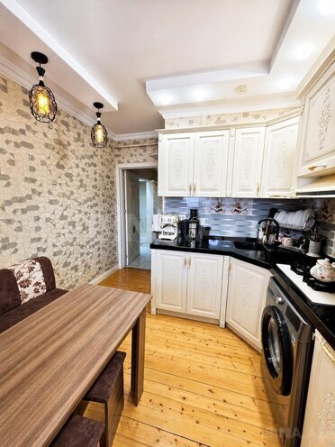 Satılır 3 otaqlı köhnə tikili 85 m², Həzi Aslanov m., photo 15 from 18