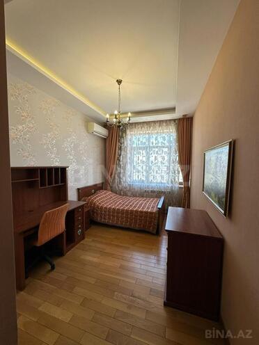 Продаётся 4-комн. новостройка 200 м², м. Элмляр Академиясы, photo 14 from 25