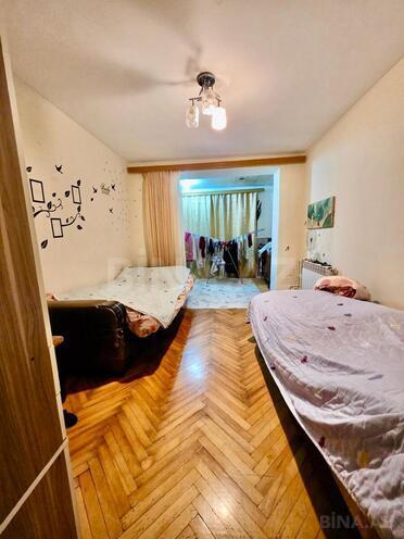 Satılır 3 otaqlı köhnə tikili 80 m², Bakıxanov q., photo 4 from 9