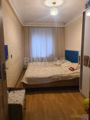 Продаётся 3-комн. вторичка 70 м², м. Иншаатчылар, photo 3 from 15